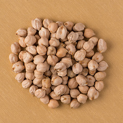 Image showing Circle of chickpeas