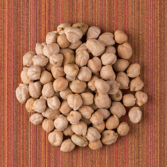 Image showing Circle of chickpeas