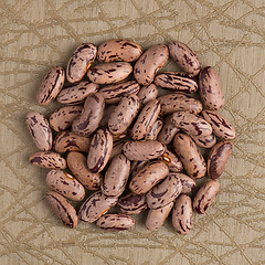 Image showing Circle of pinto beans