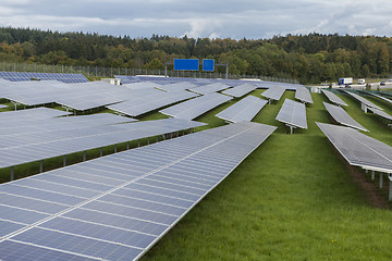 Image showing Field with blue siliciom solar cells alternative energy