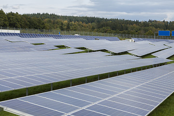 Image showing Field with blue siliciom solar cells alternative energy