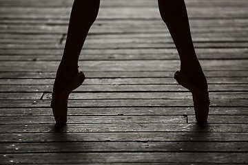 Image showing Ballerina dancing feet 