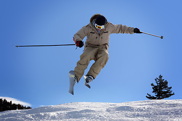 Image showing Skiing