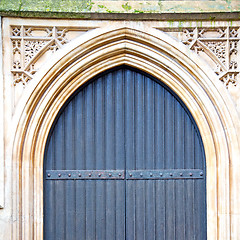 Image showing door southwark  cathedral in london england old  construction an