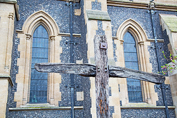 Image showing door southwark  cathedral in london england old  construction an