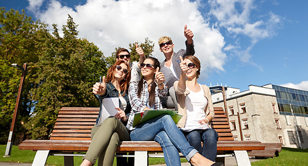 Image showing group of students or teenagers showing thumbs up