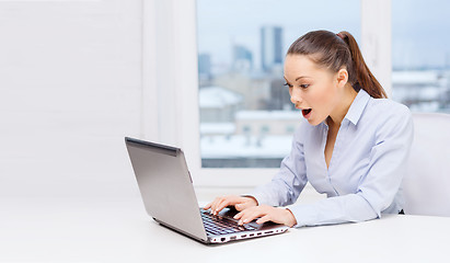 Image showing surprised businesswoman with laptop