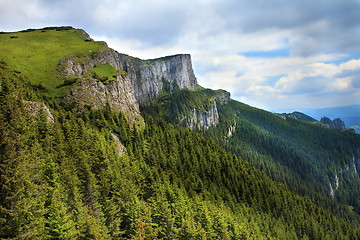 Image showing ceahlau mountain before the storm