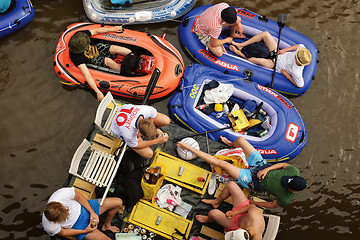 Image showing VANTAA, FINLAND – AUGUST 1, 2015: Beer Floating (kaljakellunta