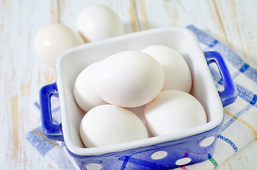 Image showing raw eggs