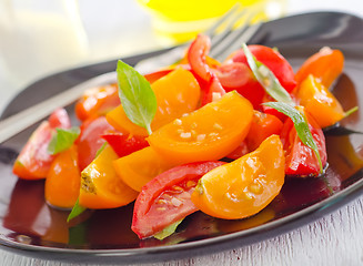 Image showing salad witn tomato