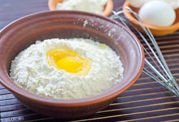 Image showing flour and eggs