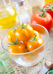 Image showing yellow tomato