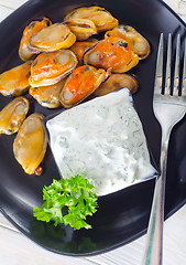 Image showing mussels with sauce