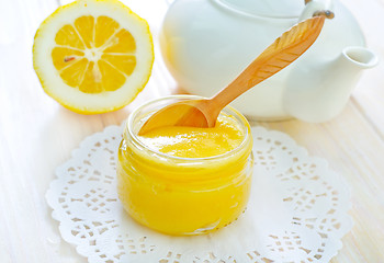 Image showing honey and lemons