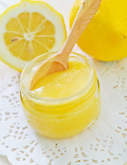 Image showing honey and lemons