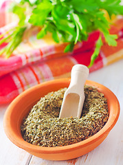 Image showing Dry parsley in the bowl, green parsley