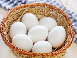 Image showing raw eggs