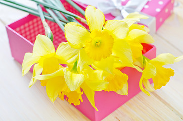 Image showing yellow flowers