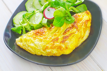 Image showing omelette with salad