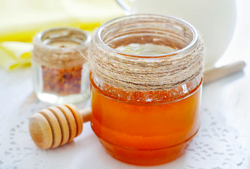 Image showing honey and milk