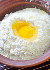 Image showing flour and eggs