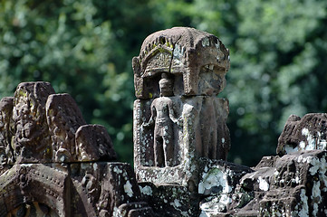 Image showing Statue carving on mandapa, Neak Pean, Cambodia