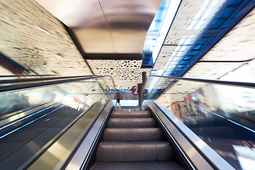 Image showing Shopping mall  escalators