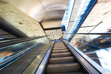 Image showing Shopping mall  escalators