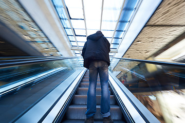 Image showing Shopping mall  escalators