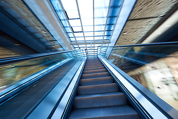 Image showing Shopping mall  escalators