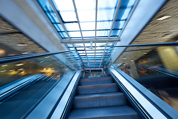 Image showing Shopping mall  escalators