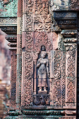 Image showing Statue carving on mandapa, Banteay Sreiz, Cambodia