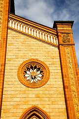 Image showing  italy  lombardy    in  the  cortese   old   church  closed bric