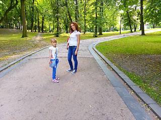 Image showing Daughter and mother in the park