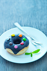 Image showing donuts