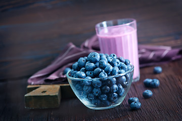 Image showing yogurt with blueberry