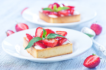 Image showing cake with fresh strawberry