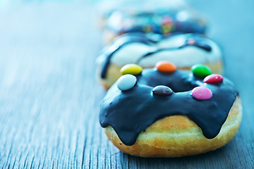 Image showing donuts