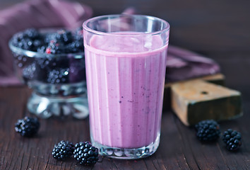 Image showing yogurt with berries