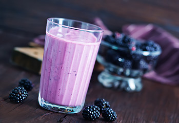 Image showing yogurt with berries