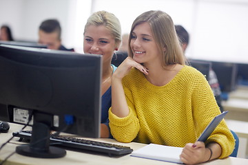 Image showing students group in computer lab classroom