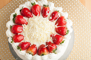 Image showing White Chocolate Strawberry Cake
