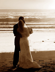 Image showing Couple wedding on the beach