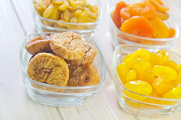 Image showing dried fruits