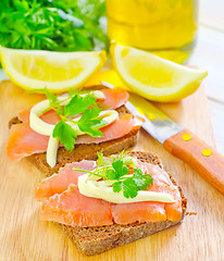 Image showing bread with salmon