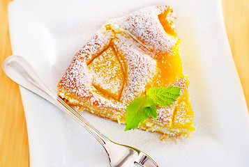 Image showing pie with peach