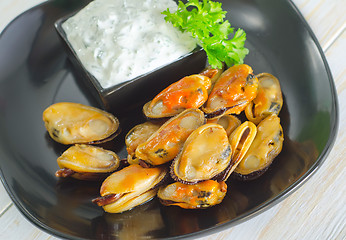 Image showing mussels with sauce