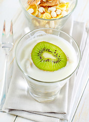 Image showing fresh yogurt and muesli in a glass