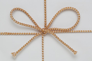 Image showing Gold String Bow